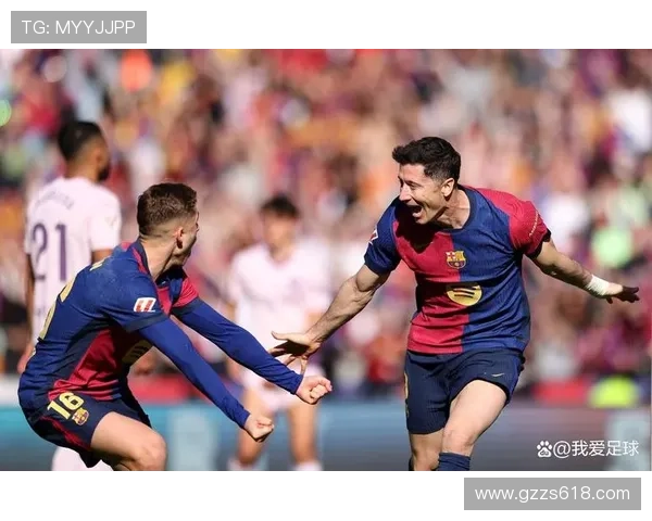 16号足球明星图揭示了他背后的故事与辉煌成就的精彩瞬间